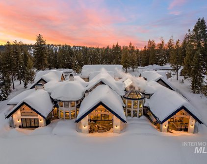 649 Migratory Ridge Way, McCall