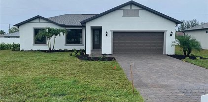 708 Se 32nd  Street, Cape Coral