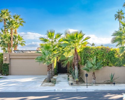 1041 E Christina Way, Palm Springs