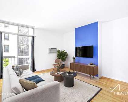 184 Thompson  Street Unit 3-F, New York