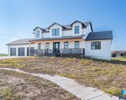 419 Meadow Cir, Lennox image