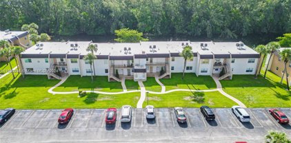 110 Lake Meryl Dr Unit #213, West Palm Beach