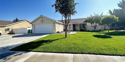 1453 Grey Bluffs Dr, Fernley
