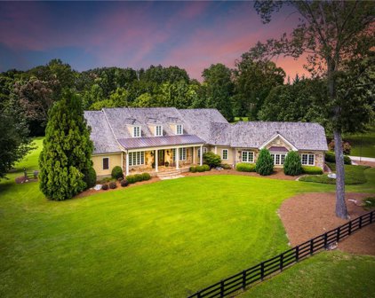2625 Lower Burris Road, Canton