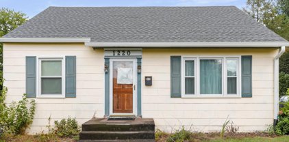 1220 Wayne Ave, Hagerstown