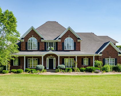 2306 Old Field, La Grange