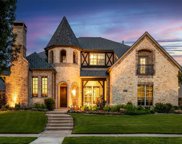 6532 Crown Forest  Drive, Plano image