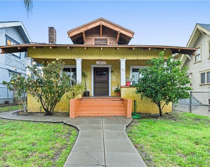 408 Palm Place, Pomona