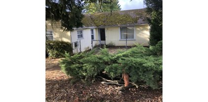 15117 SE OATFIELD RD, Milwaukie