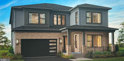 14208 Bennett, Silver Spring