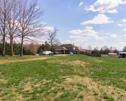 165 Madison 7026, Elkins