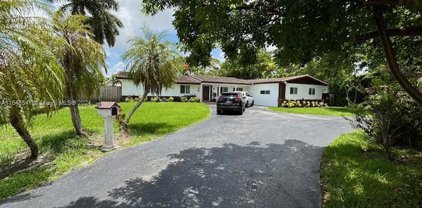 6440 Miller Dr, South Miami