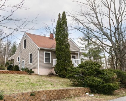 432 Lake Elmo Rd, Brooks
