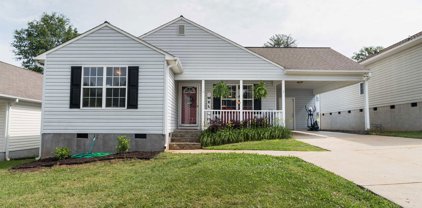109 Boardwalk Drive, Inman