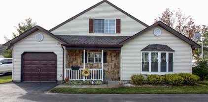 119 Farnworth Close Unit 1000, Freehold