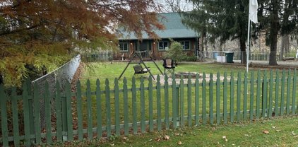 1324 Valley View Court, Greencastle