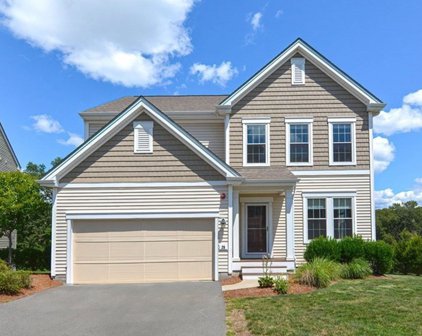 28 Primrose Circle, Hopkinton