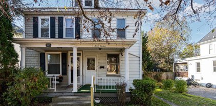 313 S 6th St, Chambersburg