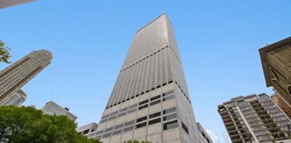 180 E Pearson Street Unit #5205, Chicago