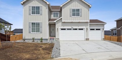 5916 Bay Hill Ct, Windsor