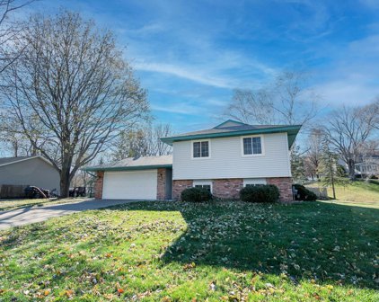 5724 138th Street W, Apple Valley
