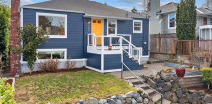 3844 30th Avenue W, Seattle