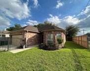 1613 Saulnier Street, Houston image