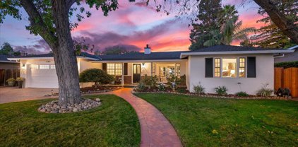 882 Stonehurst WAY, Campbell