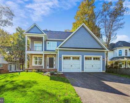 1047 Old Turkey Point Rd, Edgewater