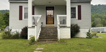 30 Clearwood Lane, Summersville