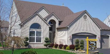 212 Burton Drive, Bartlett