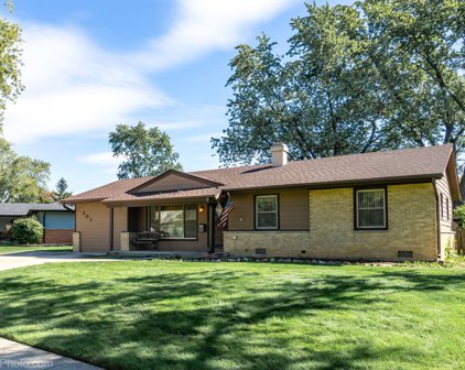 501 Verde Lane, Elk Grove Village