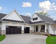7 Pondview Trail, North Oaks image
