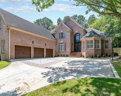 325 Sharpe Lane, Alpharetta