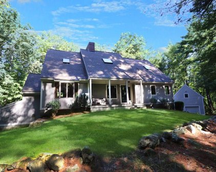 120 Newtown Rd, Acton