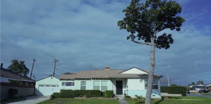 14211 Oval Drive, Whittier
