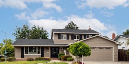 21786 Hyannisport DR, Cupertino
