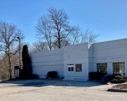 6758 Post  Road, North Kingstown