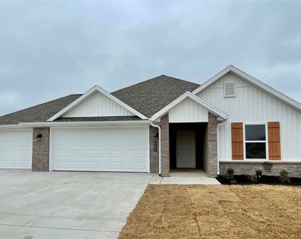 662 Brandon Michael  Street, Prairie Grove