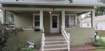 2115 AVENUE E, Scottsbluff