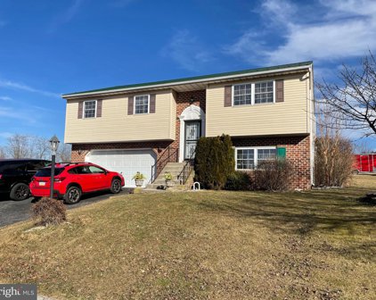 78 5th, Biglerville