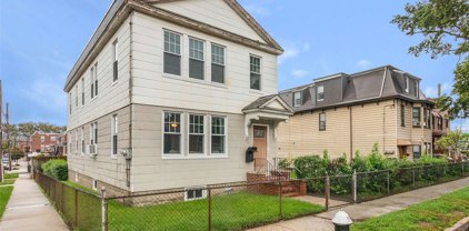 60-53 69th Street, Maspeth