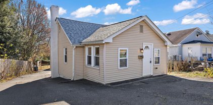 2135 E Dutton Mill Rd, Aston