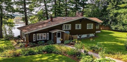 93 Maple Lane, Northborough