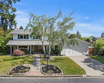 35 San Pablo Ct, Moraga