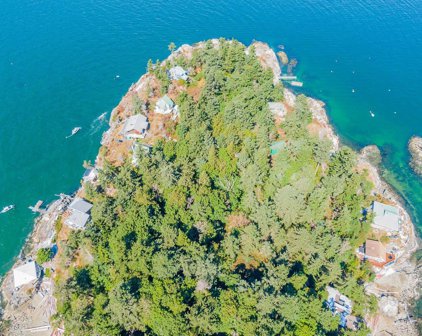 16 Passage Island, West Vancouver
