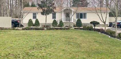 11617 Smithfield Rd, Manassas