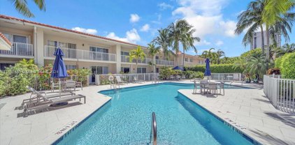 3006 Ne Quayside Ln Unit #23, Miami