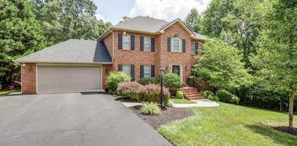 1096 Kensington Parkway, Forest