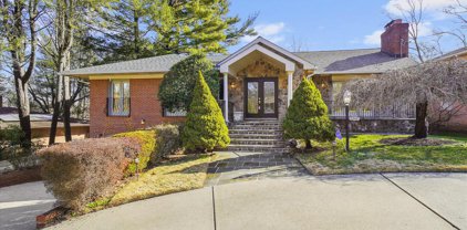 3206 Pauline Dr, Chevy Chase